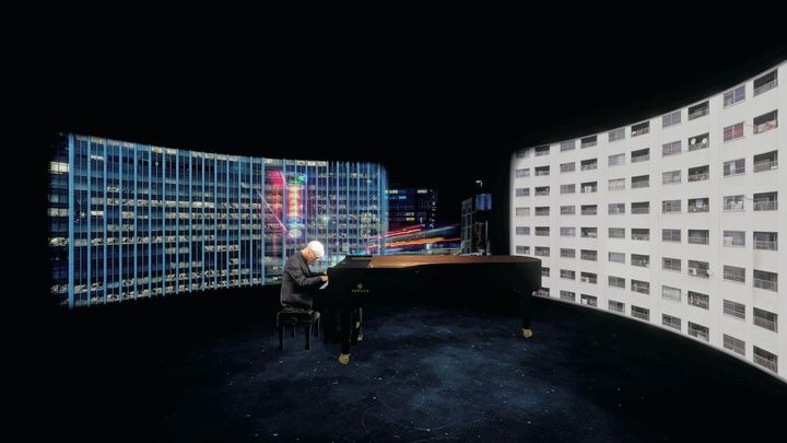 MRヘッドセット越しに見た、「The Seed And The Sower」の一場面