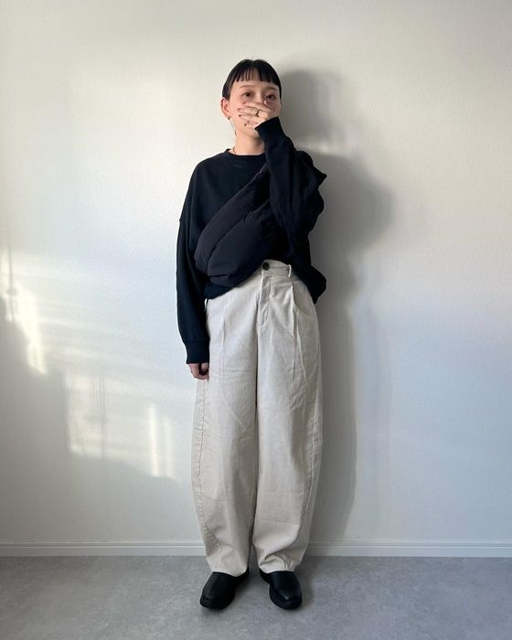 コーデュロイバレルレッグパンツ×UNIQLO：Cのブラックの「ストレッチショートブーツ」