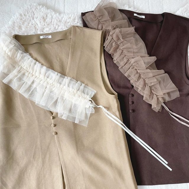 しまむら「チュールフリルベスト」