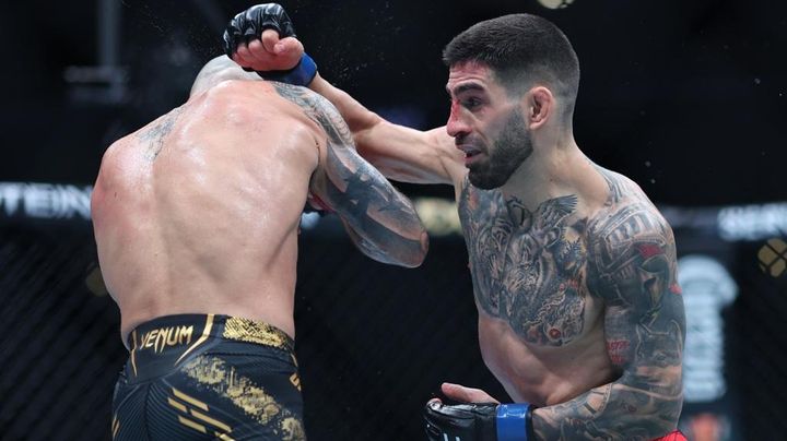 「メッシがいる限り、ロナウドはクソ」 因縁の格闘技王者が言い放つ