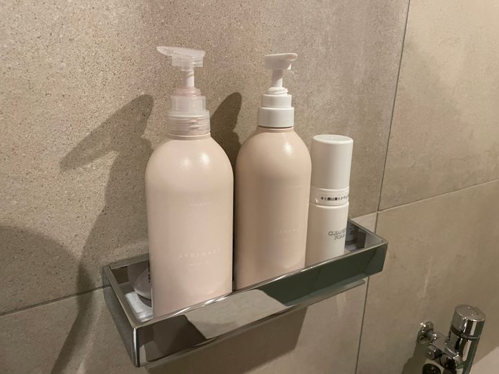 女性専用個室サウナ「SaunaTherapy」と〈SPRINAGE〉がコラボレーション！表参道でさわやかにデトックス。