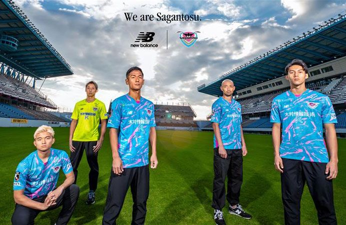 サガン鳥栖、2025新ユニフォームを発表！頑丈な「金継ぎ」デザインでJ1復帰を目指す