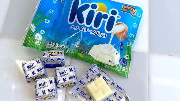 Kiri® 「キリ」「チロルチョコ」コラボ「クリームチーズチョコ〈袋〉」パッケージ 個包装2