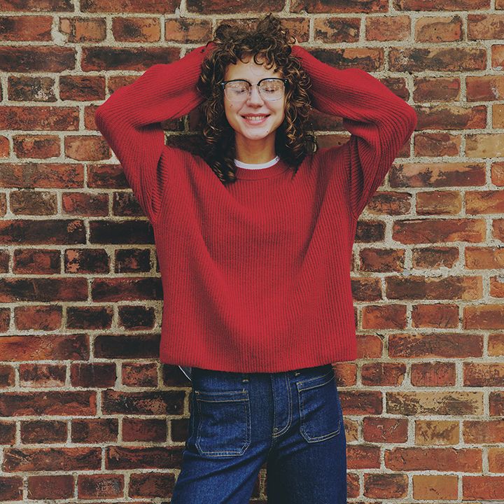 何枚あってもいいです！冬ファッションに欠かせないミドルゲージのセーター10選