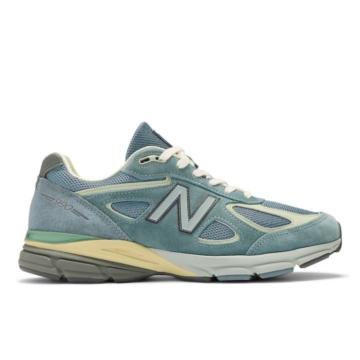 AURALEE × New Balance DUSTY BLUE横