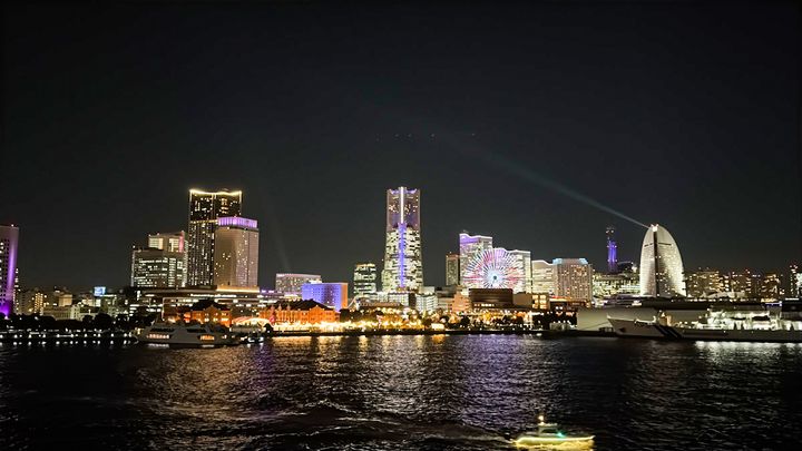 「ヨルノヨ2024」のイベント「ハイライト・オブ・ヨコハマ」の様子