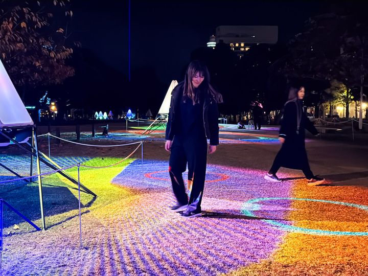 「ハイライト・オブ・ヨコハマ」のイベント「Star Tree（星の木）」の様子