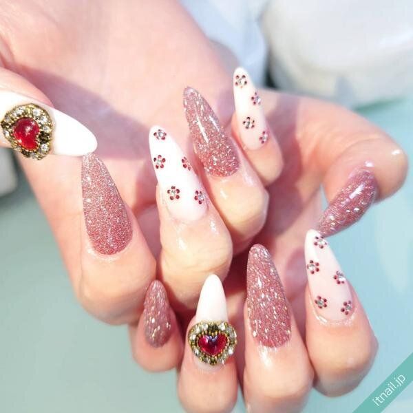 いろはねいるが投稿したネイルデザイン [photoid:I0096751] via Itnail Design (743916)