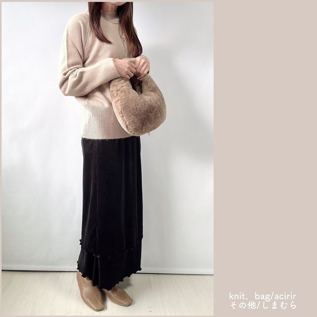 しまむら「ベロアティアードスカート」