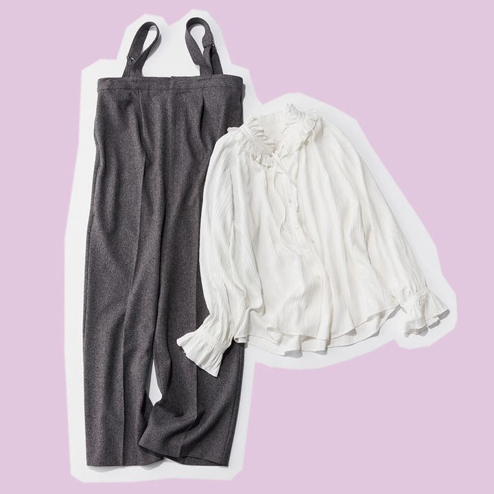 ロネルのサスペンダーパンツと襟元と袖にフリルのついた甘ブラウス