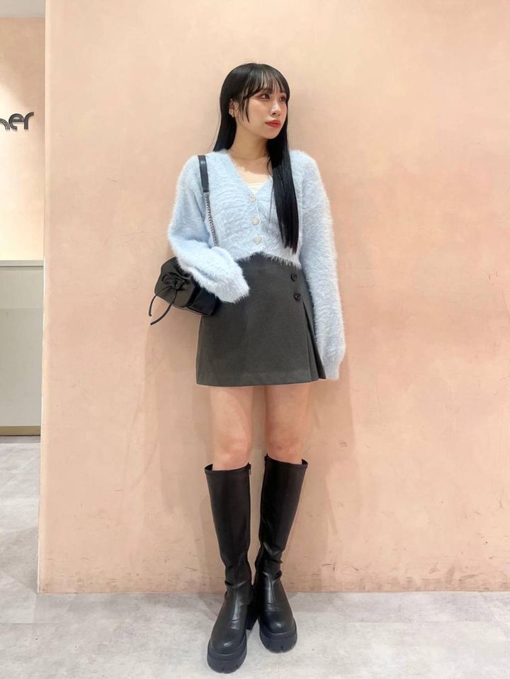 画像: アクセいらずの煌めき♡ デート服にもぴったり【ビジューニット】