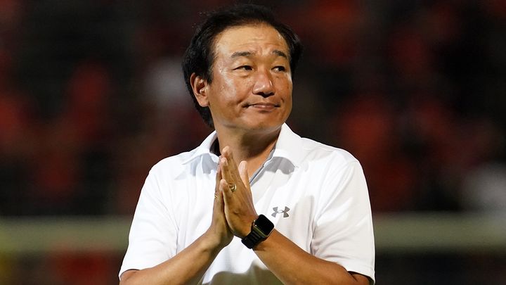 『あと数分』からの悲劇… 昇格を逃した指揮官が事実上の解任で悲痛「本当に悔しくて残念」