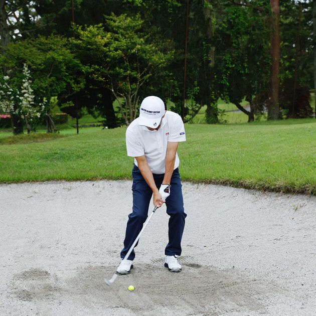 やっかいな“バンカーの目玉”から脱出！ 覚えておきたい2通りの打ち方