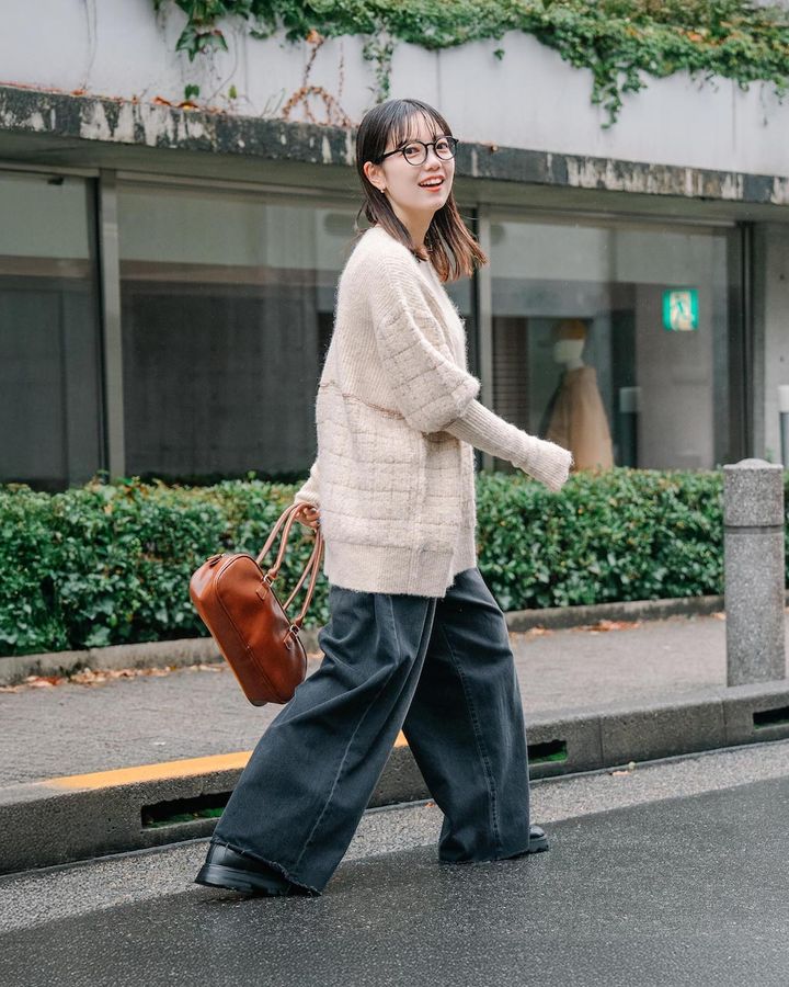 上級者のハイセンスな“ニット”スタイル5選。装いにリズムを生む主役アイテム【TOKYO SNAP】