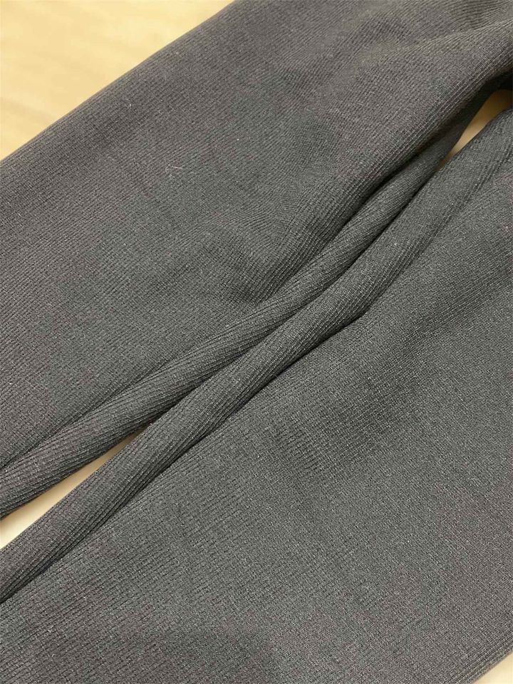 画像: アップで見る生地感