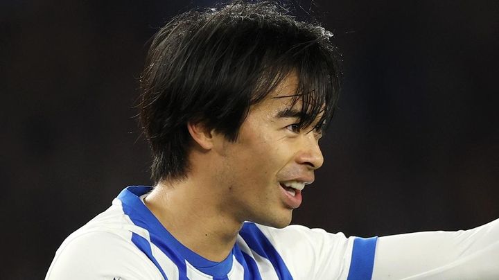 日本代表FW三笘薫、プレミアリーグの日本人歴代最高選手を指名！あの10番だった