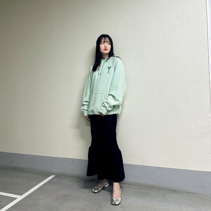 【SNAP】女性らしいスウェットSTYLEに注目♡ 清水理央さん