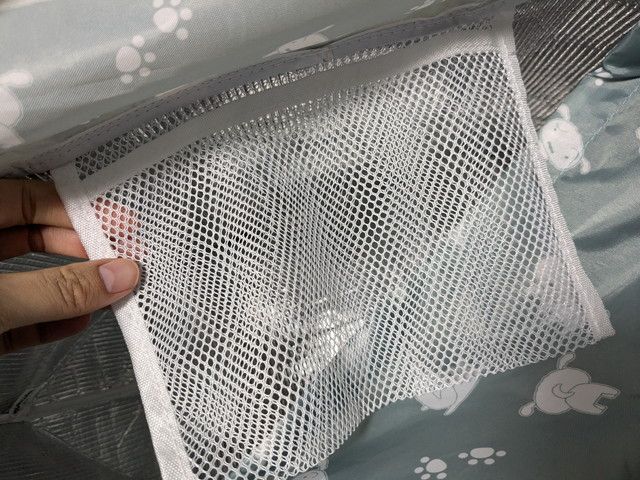 内ポケット・メッシュ