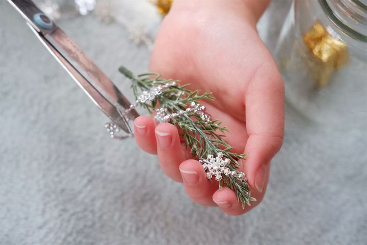 クリスマスボトルの作業風景