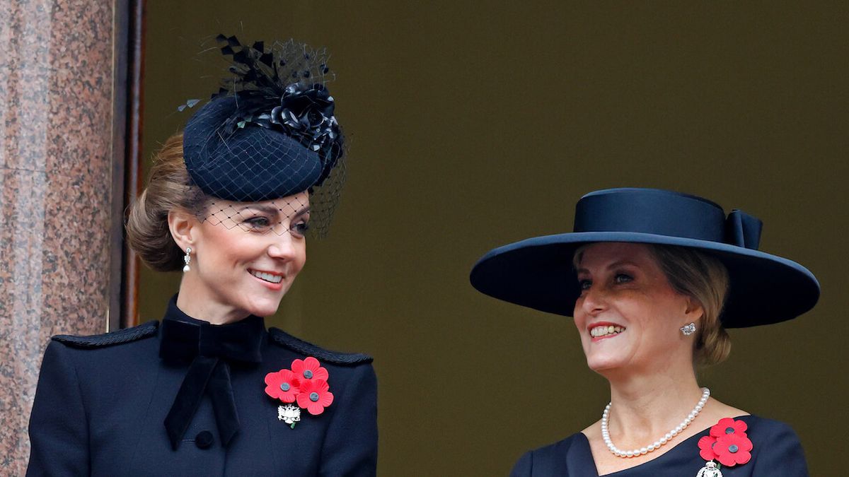 キャサリン妃がタイム誌の今年の人にノミネートされた後、なぜイギリス国民からこれほど反対が多いのでしょうか？ |トリル