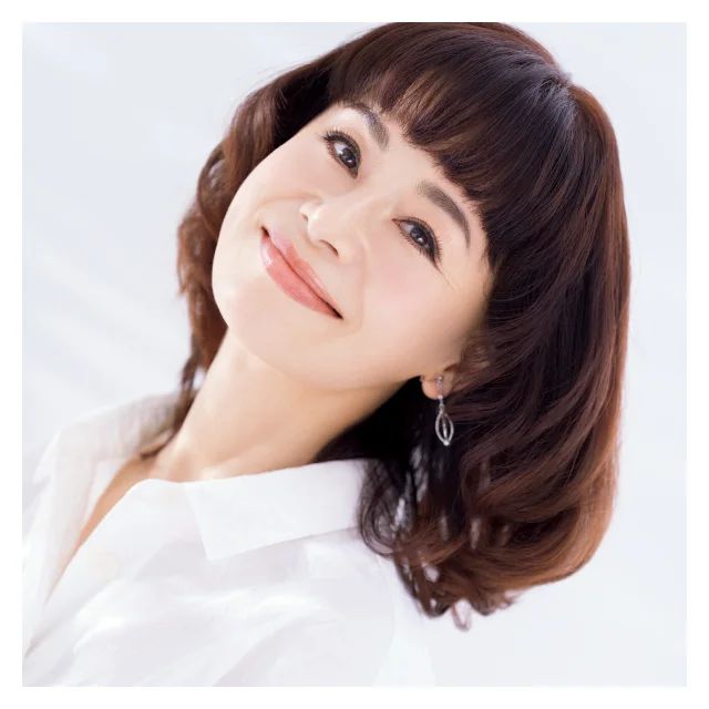 田中みな実さんの愛用「マスカラ」特集｜おすすめのビューラー＆マスカラコームも大公開！_17