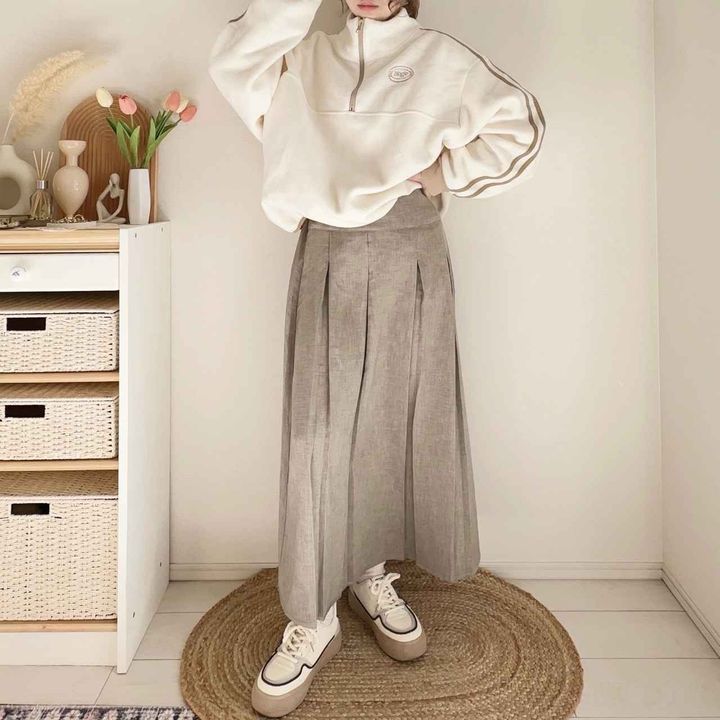 画像: 幅広プリーツ