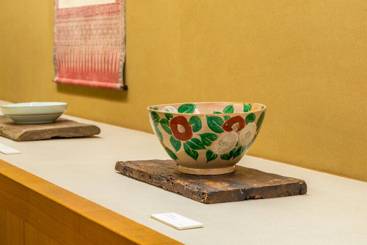 京都・祇園の喧騒を忘れる「何必館・京都現代美術館」で、企画展と向き合うアート時間