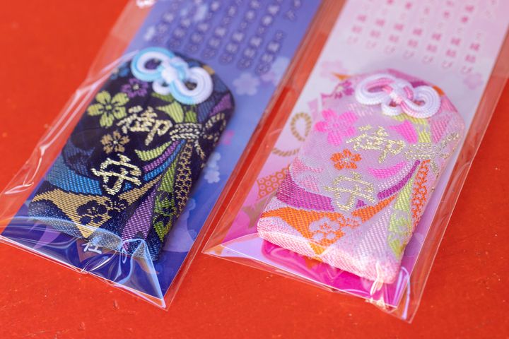 「七つの御神徳 御守り」700円