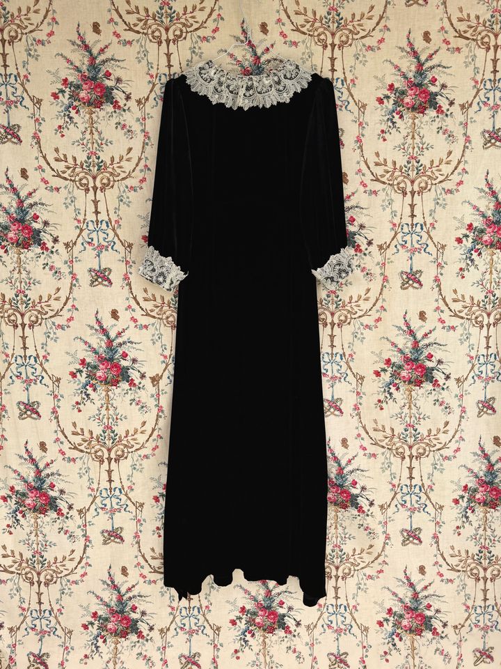 ラ バガテル 2025年春夏コレクションより。