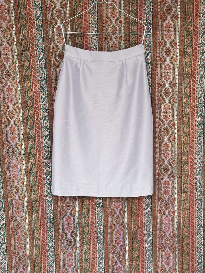 ラ バガテル 2025年春夏コレクションより。