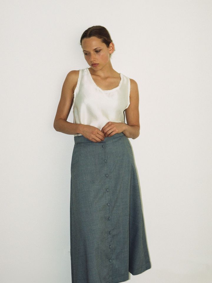 ラ バガテル 2025年春夏コレクションより。