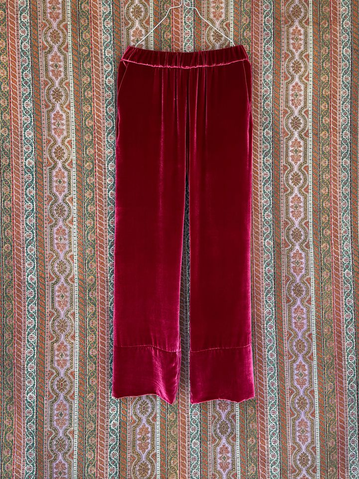 ラ バガテル 2025年春夏コレクションより。