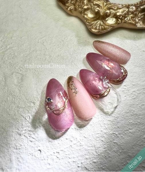 nailroom Citronが投稿したネイルデザイン [photoid:I0113124] via Itnail Design (744187)