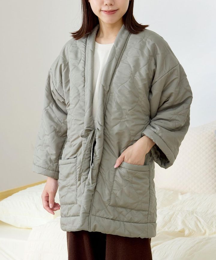 画像1: 出典：3COINS