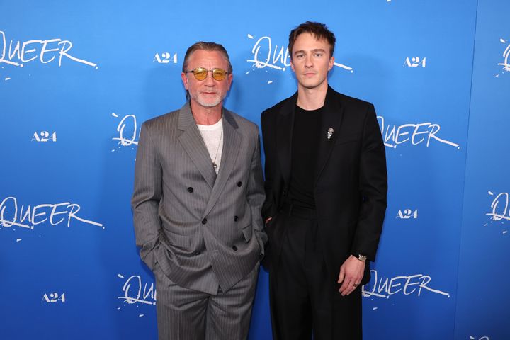 『Queer（原題）』のプレミアに来場したダニエル・クレイグとドリュー・スターキー。