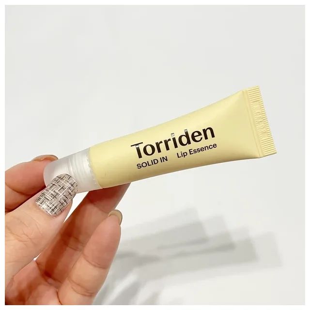 【トリデンのおすすめリップ美容液】ソリッドイン リップエッセンス
