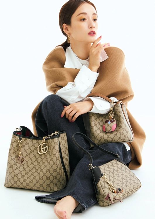 2025新作◆GUCCI◆〔GGエンブレム〕スモール ショルダーバッグ 25新作 グッチ GGエンブレム スモール ショルダーバッグ (GUCCI