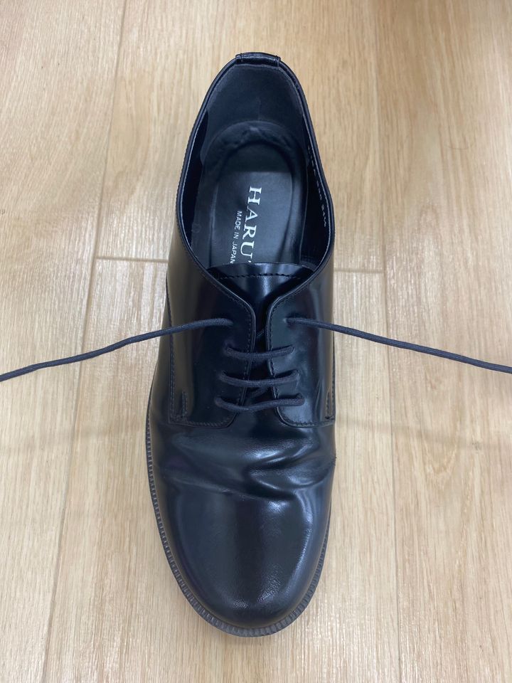 靴紐のおしゃれな結び方・通し方を蝶結びから変わり種まで解説【革靴・スニーカー】