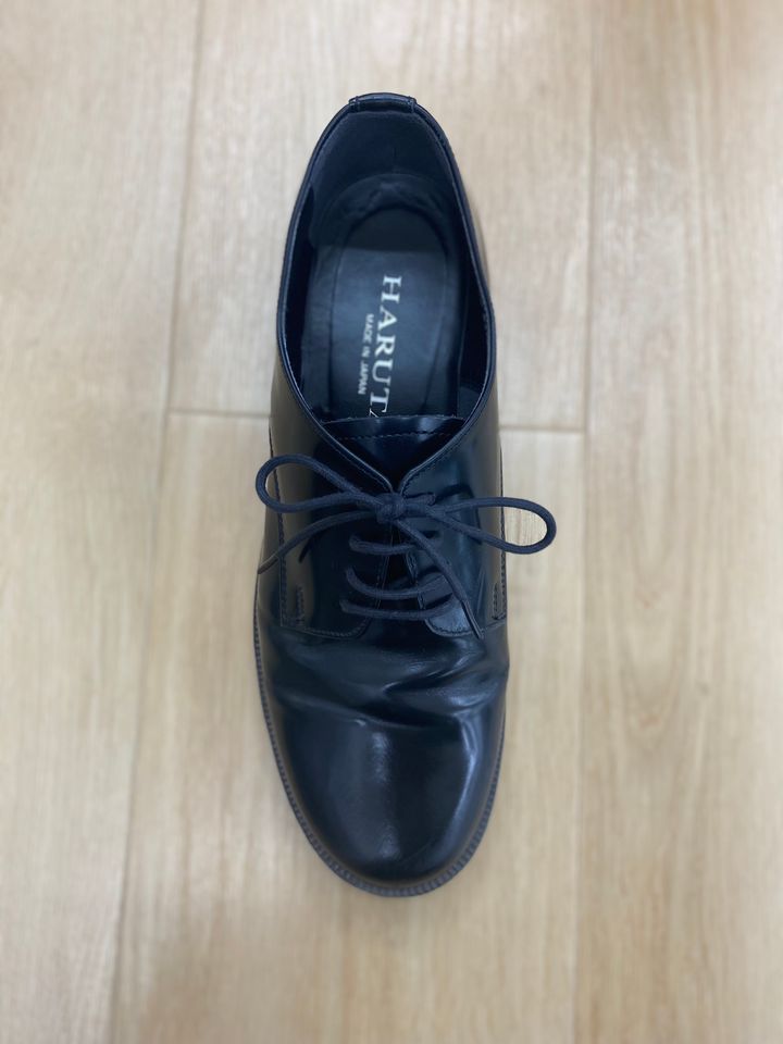 靴紐のおしゃれな結び方・通し方を蝶結びから変わり種まで解説【革靴・スニーカー】