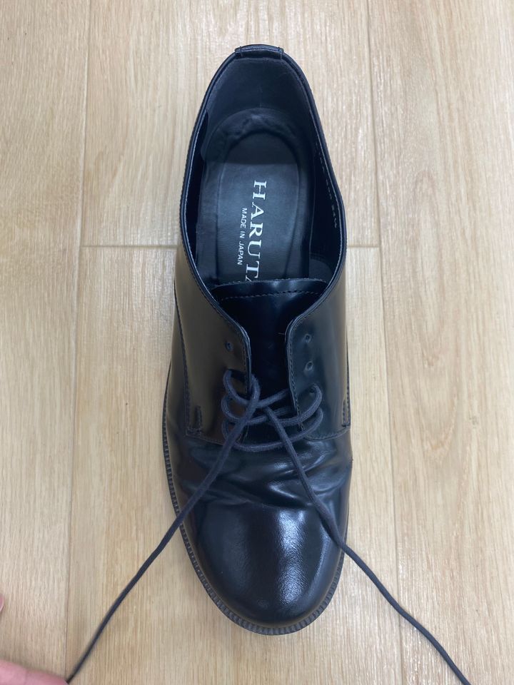 靴紐のおしゃれな結び方・通し方を蝶結びから変わり種まで解説【革靴・スニーカー】