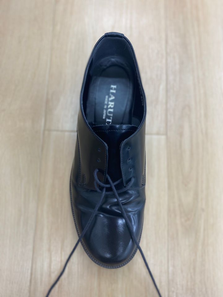 靴紐のおしゃれな結び方・通し方を蝶結びから変わり種まで解説【革靴・スニーカー】