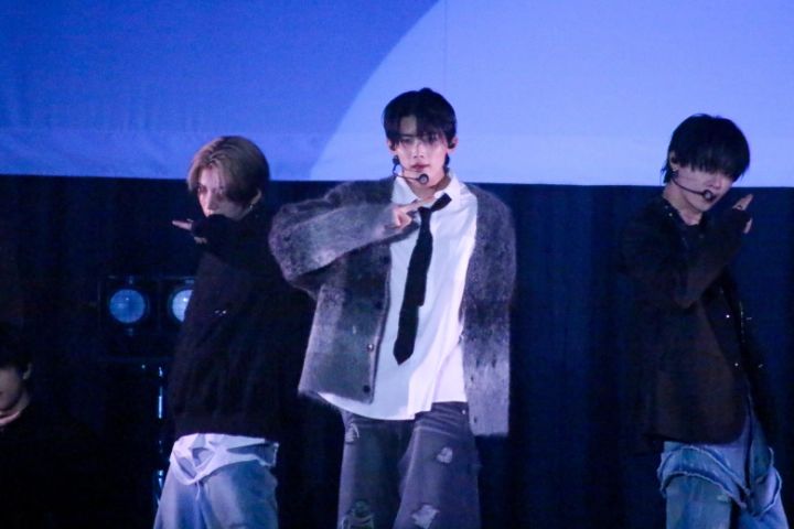 &TEAM 2ndアルバムリリース記念『雪明かり点灯式』