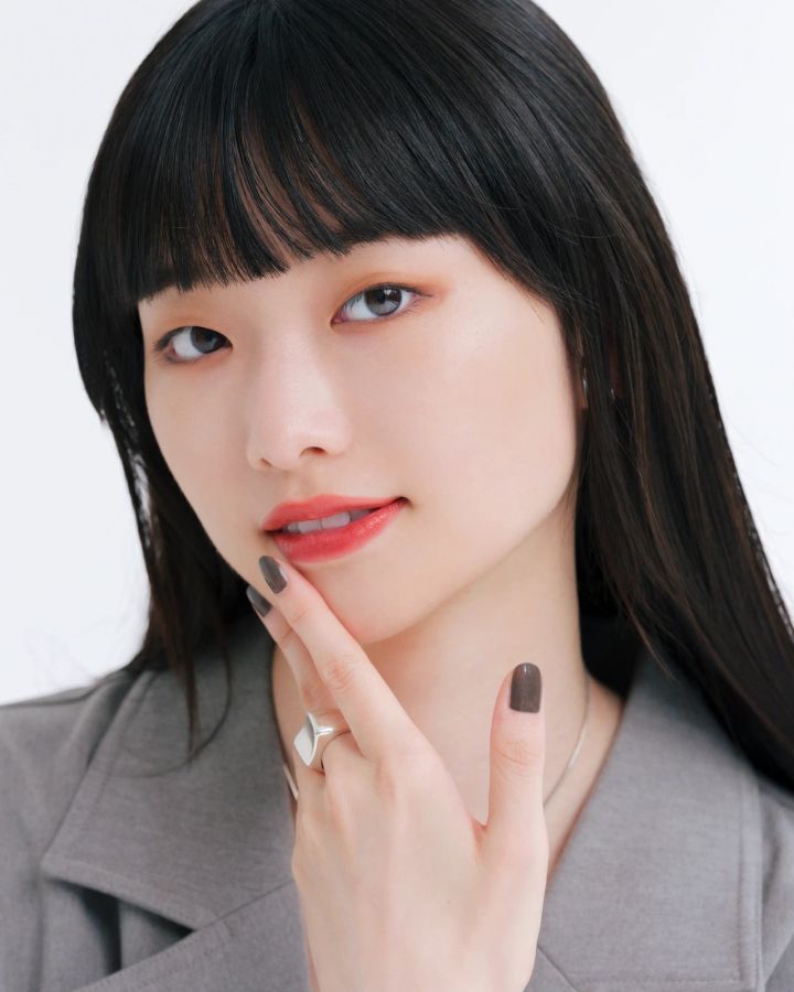 【一重メイク】マットベージュで幅広めに囲んで縦幅を拡張