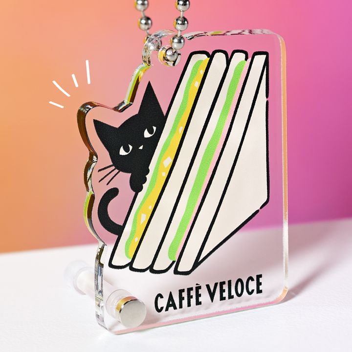 ベローチェの黒ねこアクスタのガチャガチャ、コミケ期間に有明限定販売