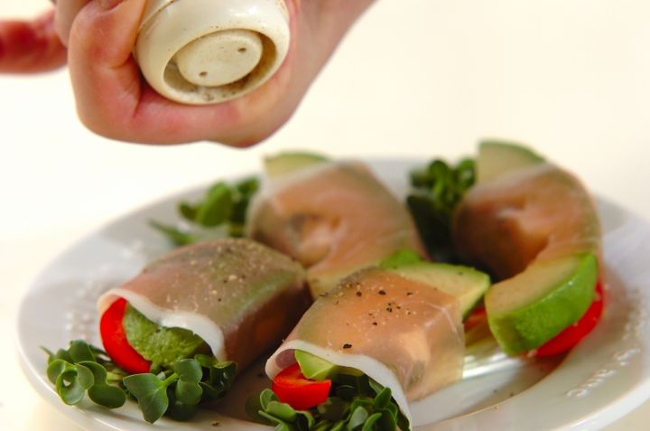 アボカド生ハム巻きの作り方2