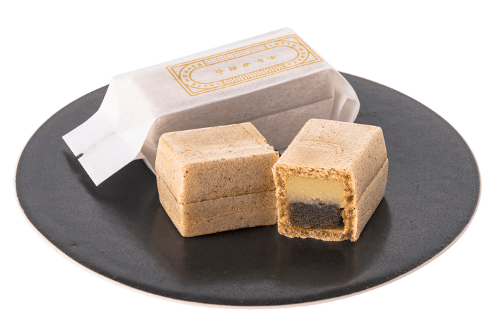 〈REC COFFEE〉のラテもなか