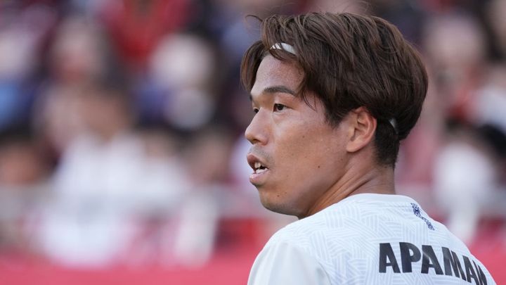 29歳の“心臓”MF、Jリーグ大躍進クラブへ完全移籍！「未来の為に、今を必死に過ごしたいと思います」
