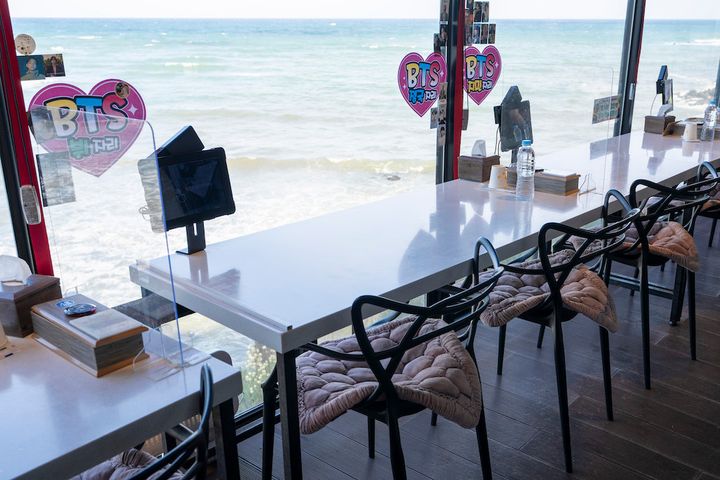 BTSメンバーが座った席