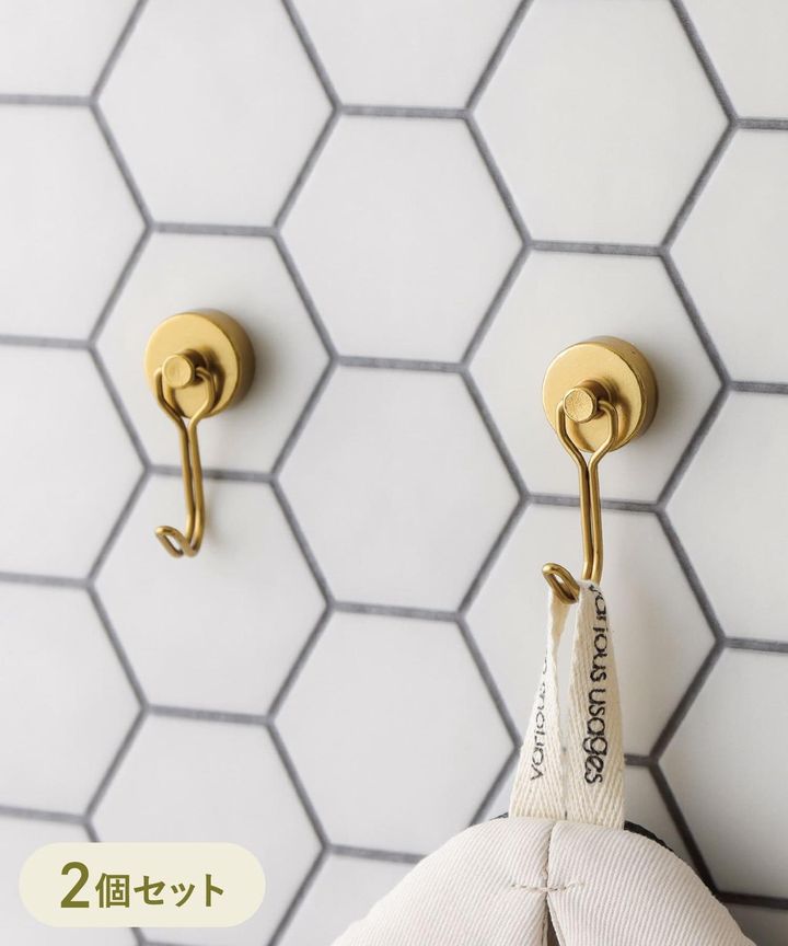 画像1: 出典：3COINS