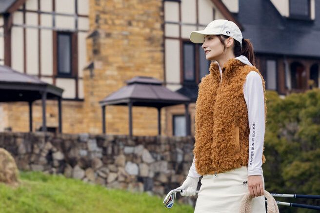 冬ゴルフの重ね着コーデに◎！ おしゃれでかわいい“あったか”ベスト